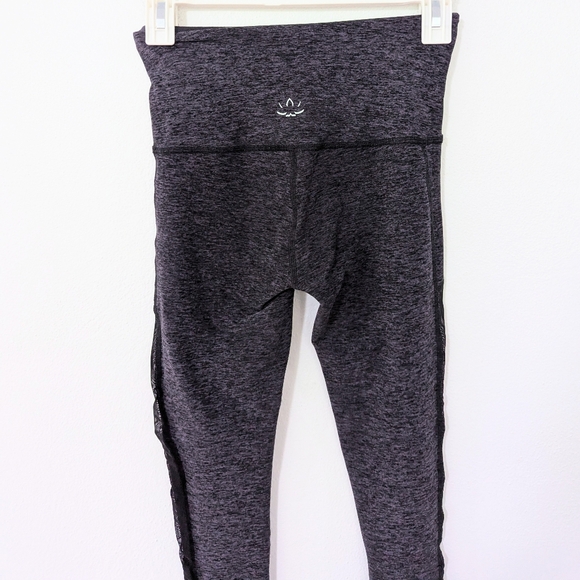 Beyond Yoga High Waisted Mesh Side Leggings Space Dye Black Purple Medium M - Picture 6 of 9